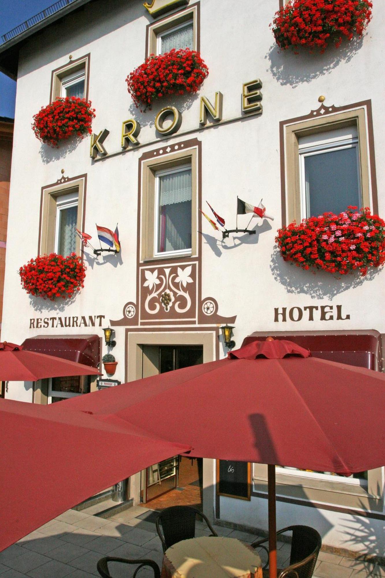 רודסהיים אם ריין Hotel Krone Ruedesheim מראה חיצוני תמונה