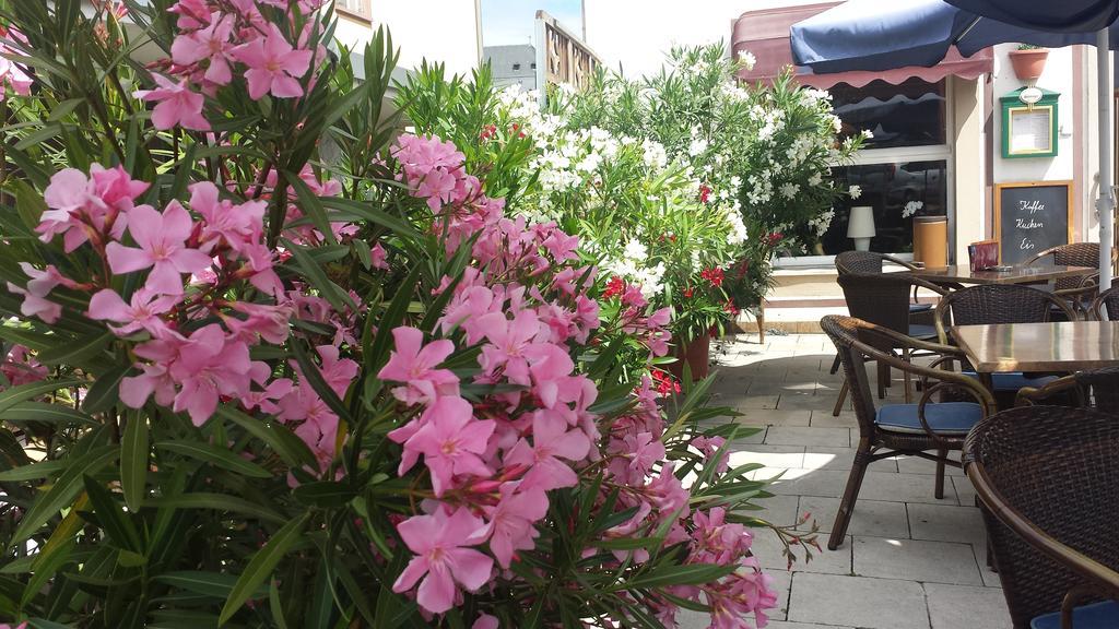 רודסהיים אם ריין Hotel Krone Ruedesheim מראה חיצוני תמונה