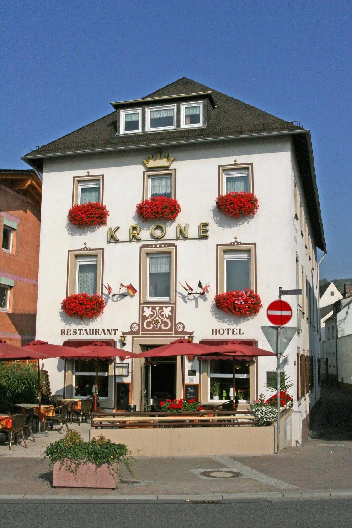 רודסהיים אם ריין Hotel Krone Ruedesheim מראה חיצוני תמונה